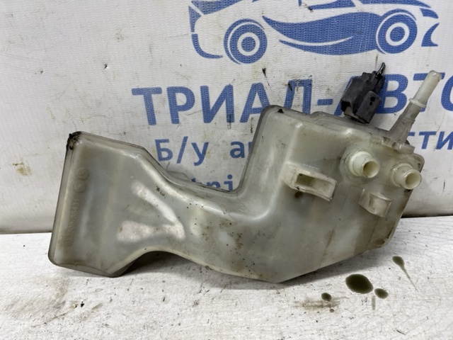 Бачок гальмівної рідини BPYL4355Z MAZDA