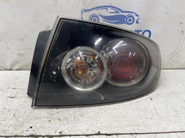 Стоп задній BR5H51150C MAZDA