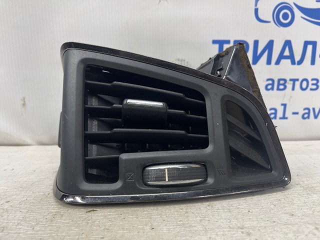 Решітка повітропровода права CJ54S018B08 FORD