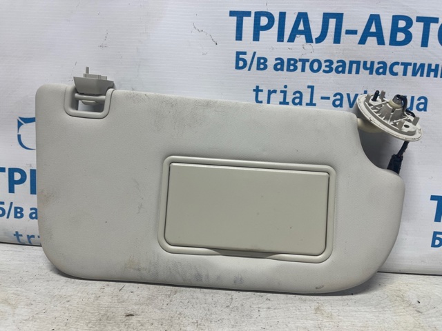Козирок сонцезахисний автомобіля CJ5Z7804104BC FORD