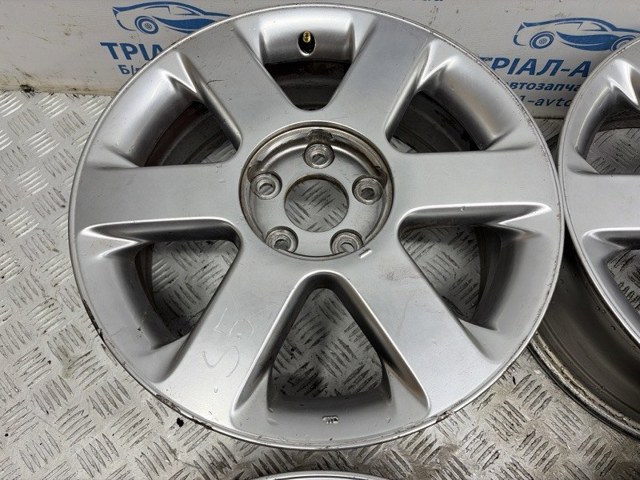 Диски колісні литі (легкосплавні, титанові) D0300BR07A NISSAN
