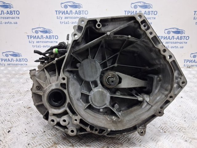 Коробка механіка в зборі D60403000 MAZDA