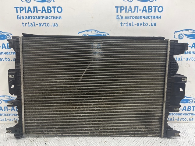 Радіатор двигуна DG9Z8005K FORD