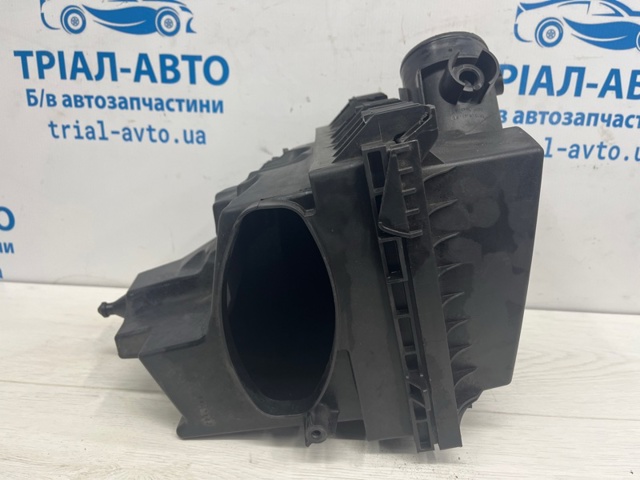 Корпус повітряного фільтра, нижня частина DS7Z9A600A FORD
