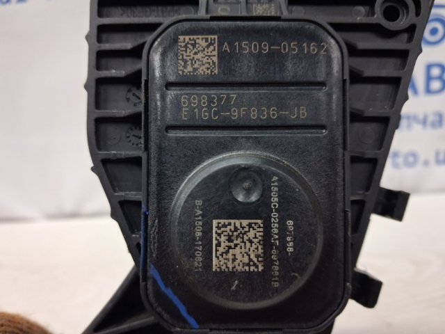 Підаль газу E1GZ9F836J FORD