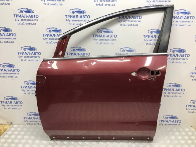 Двері передні, ліві EGY15902XR MAZDA