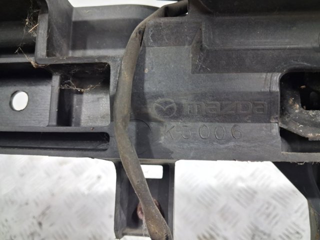 Оперення в зборі EH1053110A MAZDA