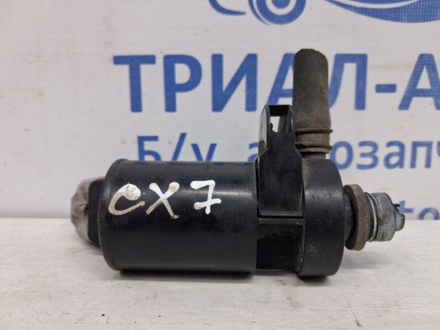 Моторчик омивача переднього скла EH1151811 MAZDA