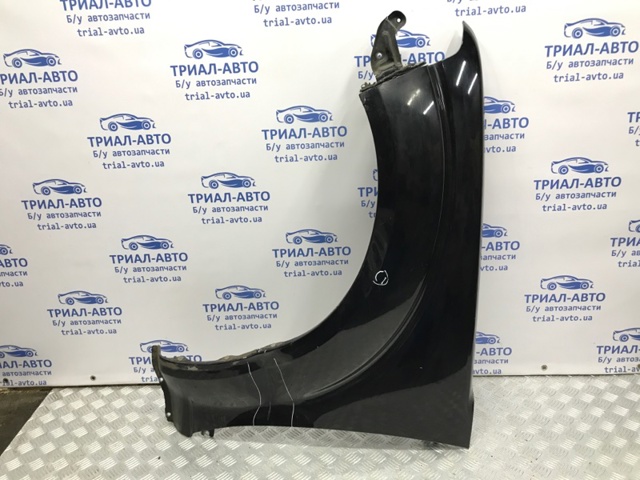 Переднє ліве крило F31014X0MA NISSAN