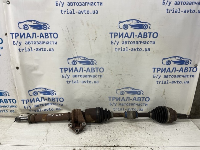 Привід передній правий FG0525500A MAZDA