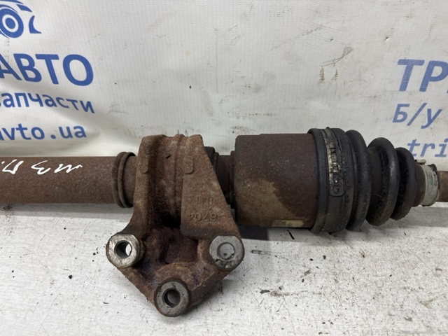 Привід передній правий FG0525500A MAZDA