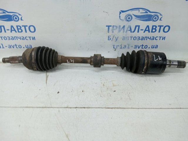 Привід передній лівий GD762560XC MAZDA