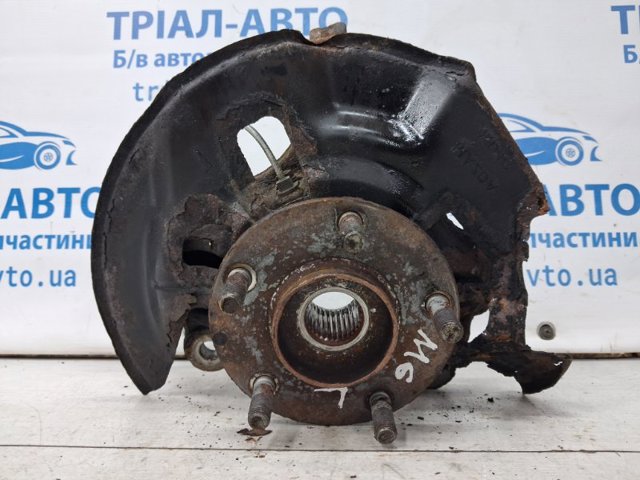 Цапфа передня ліва GHP933031A MAZDA