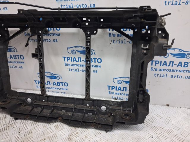 Рамка кріплення радіатора GHP953111 MAZDA