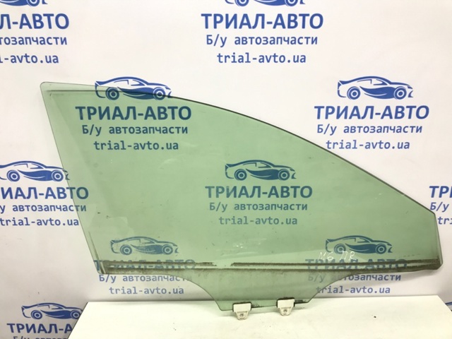 Скло пасажирських дверей GHP958510B MAZDA