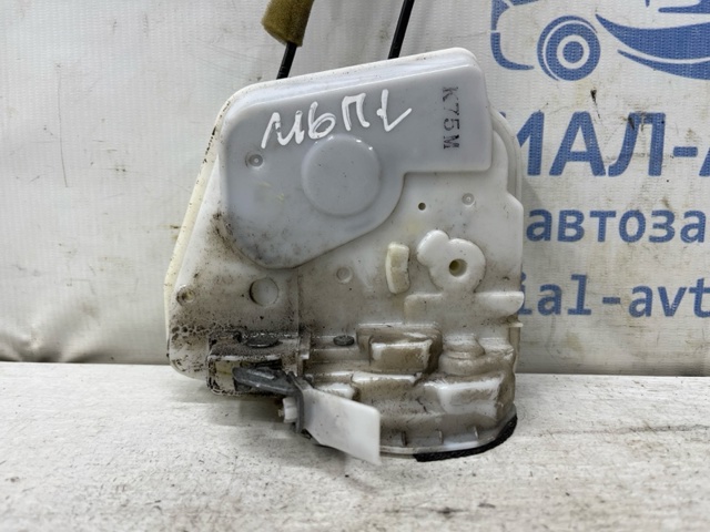 Замок водійських дверей GHP959310B MAZDA