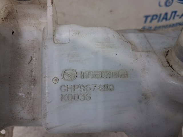 Бачок омивача лобового скла GHP967481A MAZDA