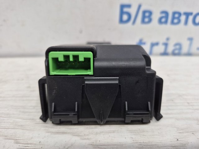 Камера заднього виду GHP967XD0 MAZDA