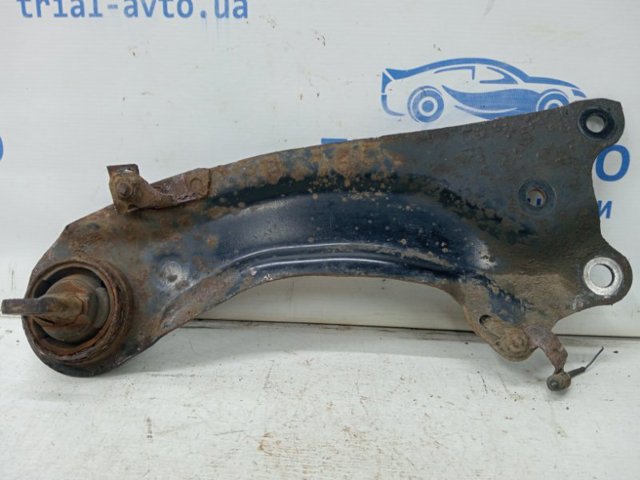 Важіль/тяга задньої підвіски подовжній нижній, лівий GS1D28250B MAZDA