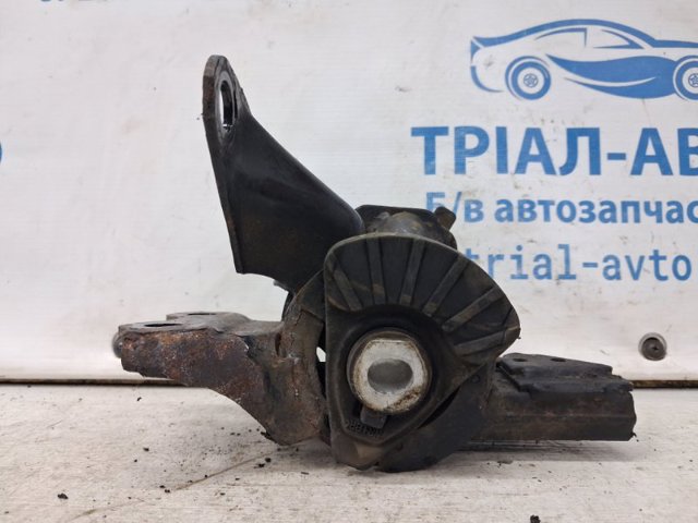 Ліва подушка двигуна GS1D39070B MAZDA