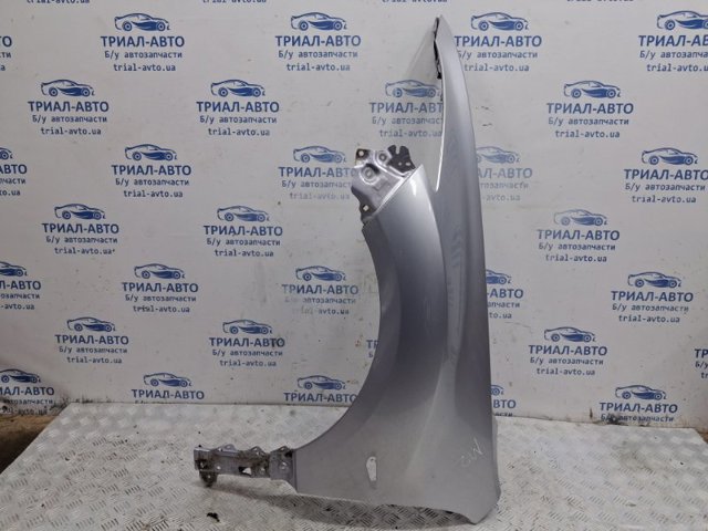 Бічна частина передня ліва GS1D52210C MAZDA