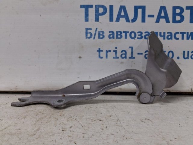 Завіса капота ліва GS1D52420 MAZDA