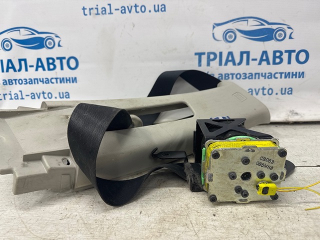 Ремені безпеки GS1E57L3002 MAZDA