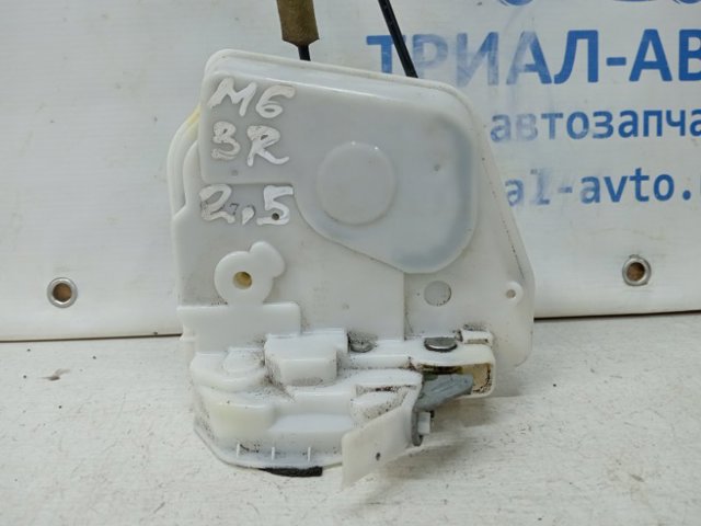 Замок задньої дверї, правої GS1F72310 MAZDA