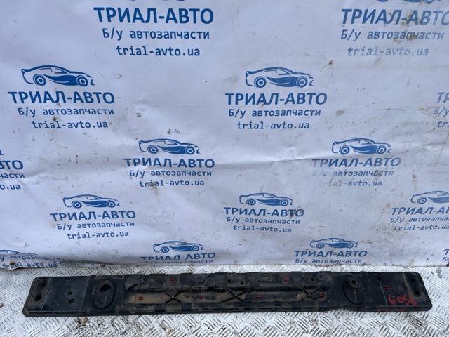 Підсилювач супорта радіатора, нижній GS7Z16138A FORD