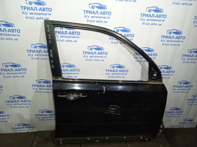 Дверка передня права H0100JG4MM NISSAN
