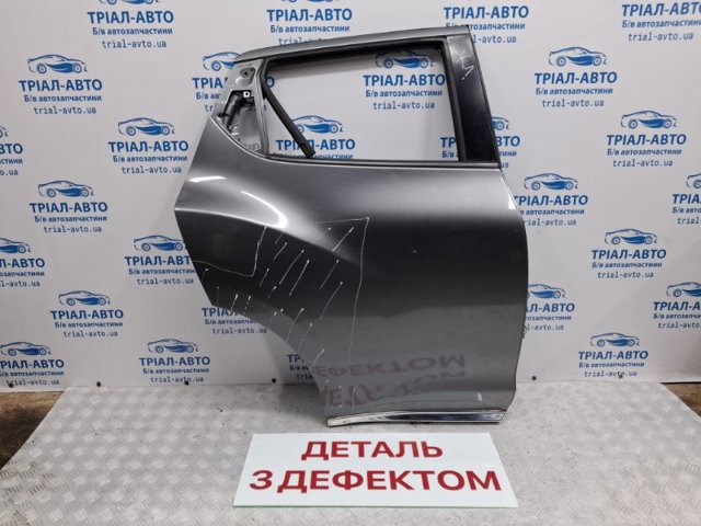 Двері пасажирські задні праві H210M1KAMA NISSAN