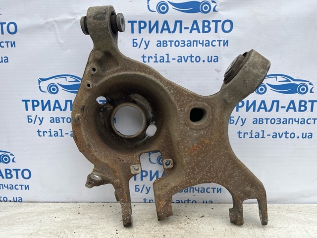 Балансир задній нижній, правий H2GZ5500A FORD