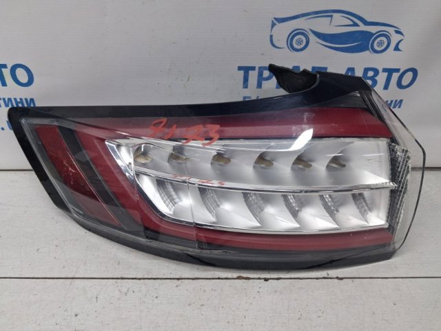 Задні ліхтарі HT4Z13404D FORD