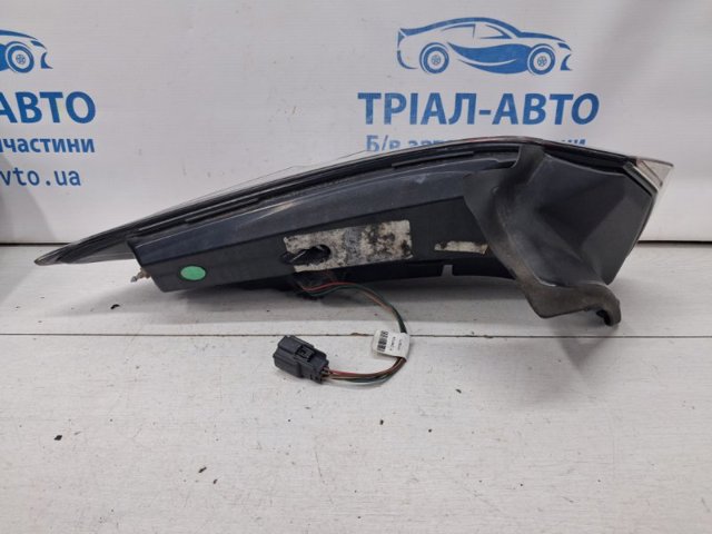 Ліхтар задній лівий HT4Z13405E FORD