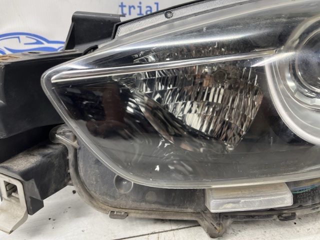 Фара дальнього світла в зборі KD3151040 MAZDA