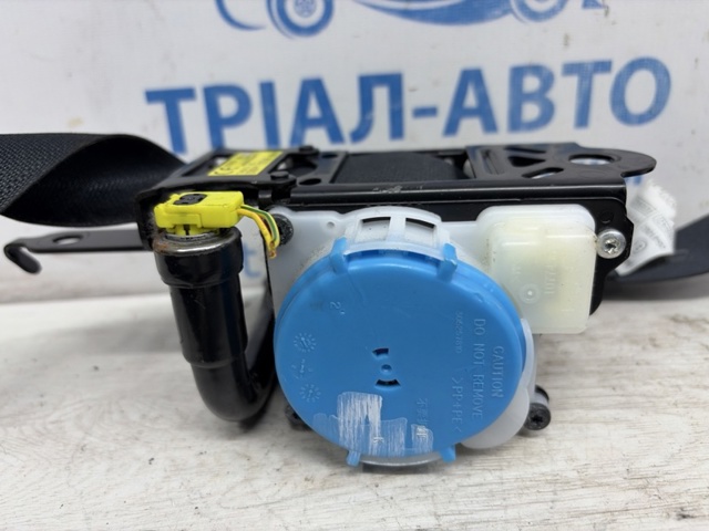 Ремінь безпеки передній лівий KD4757L90C01 MAZDA