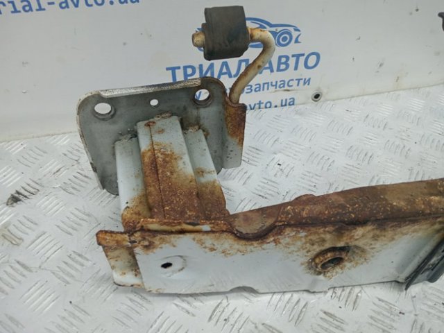 Балка бампера заднього KD5350260A MAZDA