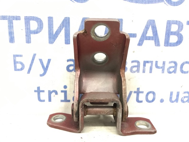Петля передніх дверей права KD5358210 MAZDA