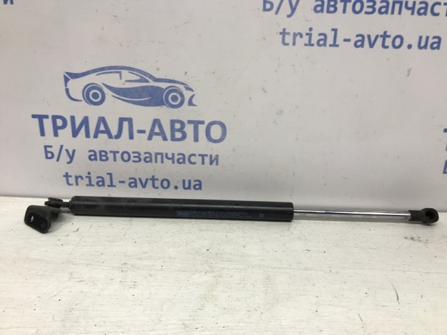 Амортизатор ляди KD5362620 MAZDA