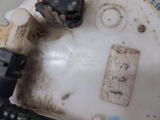 Бензонасос L33L1335ZA MAZDA