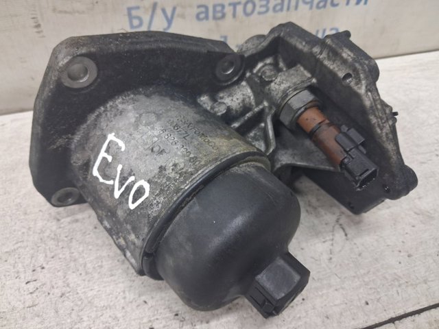 Корпус масляного фільтра LR006653 LAND ROVER