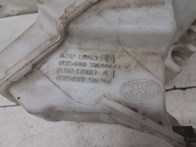 Бачок омивача скла LR025760 LAND ROVER