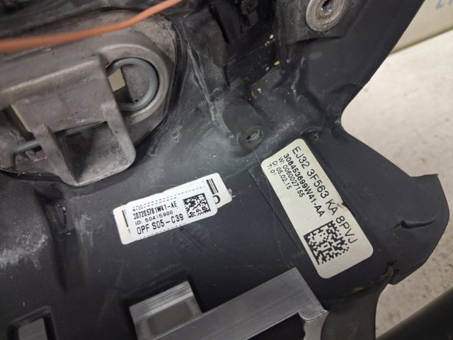 Рульове колесо LR047920 LAND ROVER