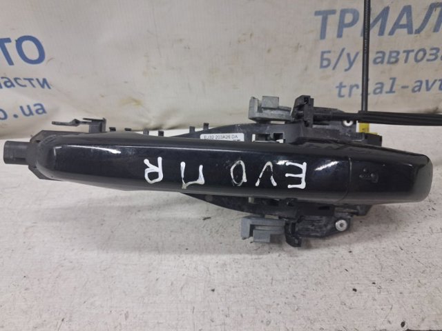 Ручка передньої двері зовнішня LR061201 LAND ROVER
