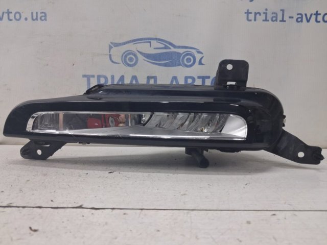 Туманка ліва LR068980 LAND ROVER
