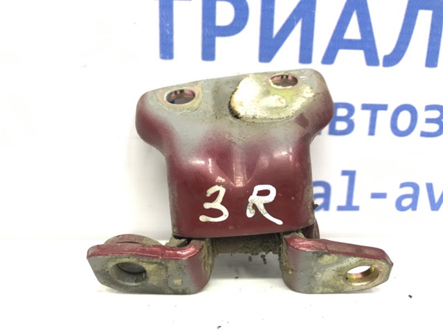 Петля задніх дверей, правих MB546472 MITSUBISHI