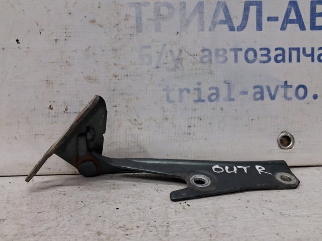Петля капота, права MB866526 MITSUBISHI