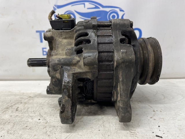 Авто генератор MD366052 MITSUBISHI
