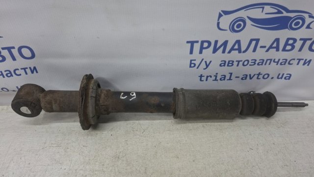 Стійка амортизатора задня MN101960 MITSUBISHI