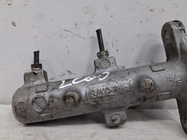 Циліндр головний гальма (Гідротормоз) MN102441 MITSUBISHI